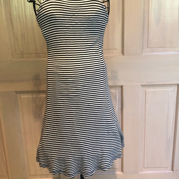 BRANDY MELVILLE DRESS ONE SIZE FITS ALL - Picture 2 of 8